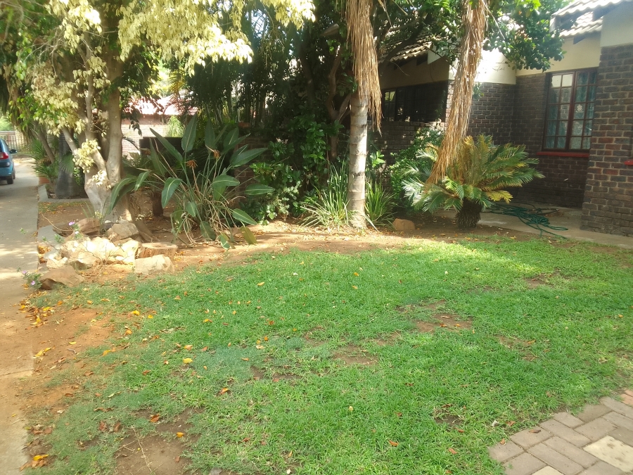 3 Bedroom Property for Sale in Geelhoutpark North West